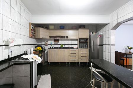 Casa à venda com 175m², 4 quartos e 2 vagas Casa à venda com 175m², 4 quartos e 2 vagasCozinha 1