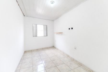 Casa à venda com 175m², 4 quartos e 2 vagas Casa à venda com 175m², 4 quartos e 2 vagasQuarto 2 Casa 3