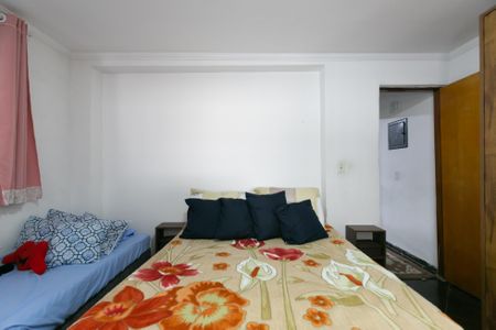 Casa à venda com 175m², 4 quartos e 2 vagas Casa à venda com 175m², 4 quartos e 2 vagasQuarto 1