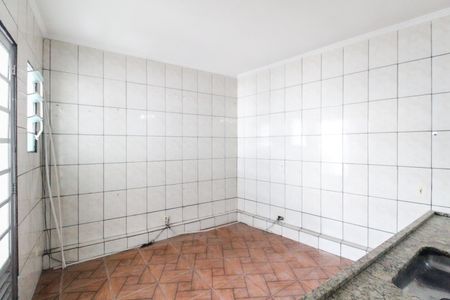 Casa à venda com 175m², 4 quartos e 2 vagas Casa à venda com 175m², 4 quartos e 2 vagasCozinha Casa 2