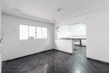 Casa à venda com 175m², 4 quartos e 2 vagas Casa à venda com 175m², 4 quartos e 2 vagasSala Casa 1