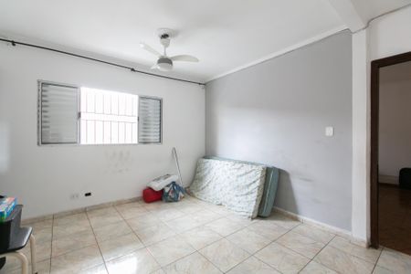 Casa à venda com 175m², 4 quartos e 2 vagas Casa à venda com 175m², 4 quartos e 2 vagasQuarto 2