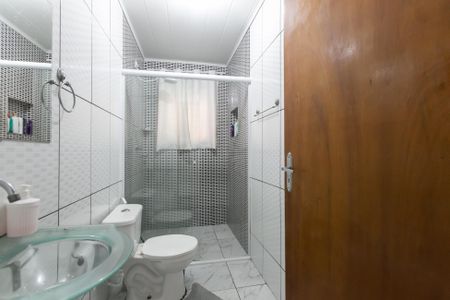 Casa à venda com 175m², 4 quartos e 2 vagas Casa à venda com 175m², 4 quartos e 2 vagasBanheiro 1