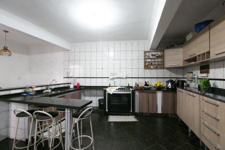 Casa à venda com 175m², 4 quartos e 2 vagas Casa à venda com 175m², 4 quartos e 2 vagasCozinha 1