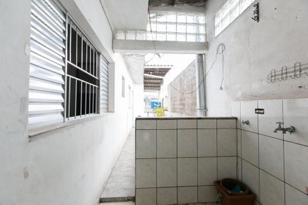 Casa à venda com 175m², 4 quartos e 2 vagas Casa à venda com 175m², 4 quartos e 2 vagasÁrea de Serviço 2