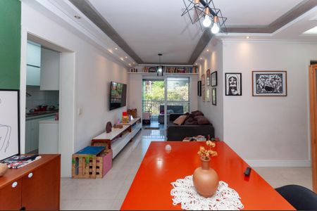 Apartamento para alugar com 90m², 3 quartos e 2 vagas Apartamento para alugar com 90m², 3 quartos e 2 vagasSala