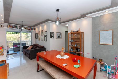 Apartamento para alugar com 90m², 3 quartos e 2 vagas Apartamento para alugar com 90m², 3 quartos e 2 vagasSala