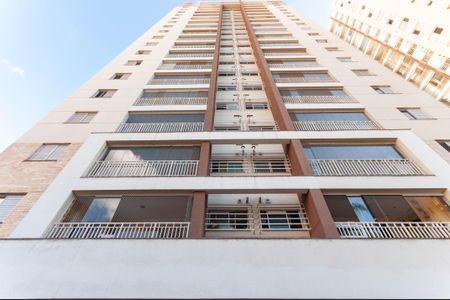 Apartamento para alugar com 90m², 3 quartos e 2 vagas Apartamento para alugar com 90m², 3 quartos e 2 vagasFachada