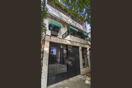 Casa à venda com 285m², 5 quartos e 3 vagasPlaca