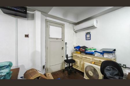 Casa à venda com 285m², 5 quartos e 3 vagasEntrada