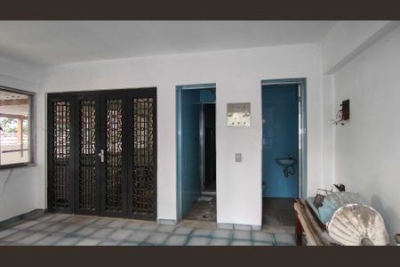 Casa à venda com 285m², 5 quartos e 3 vagasSala