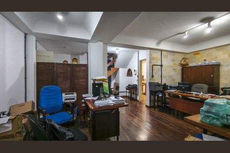 Casa à venda com 285m², 5 quartos e 3 vagasSala