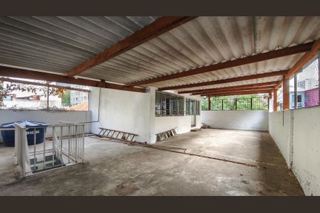 Casa à venda com 285m², 5 quartos e 3 vagasTerraço