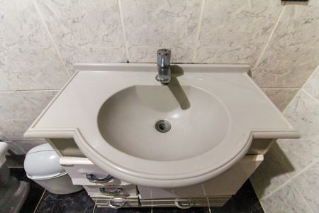 Casa à venda com 264m², 3 quartos e 4 vagasBanheiro 3