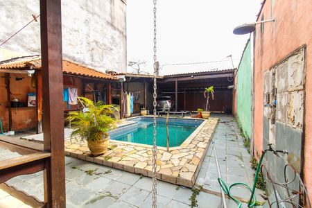 Casa à venda com 264m², 3 quartos e 4 vagasPiscina