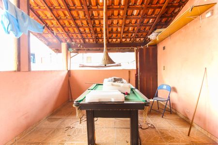 Casa à venda com 264m², 3 quartos e 4 vagasÁrea de Serviço