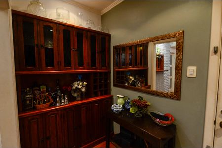 Apartamento à venda com 98m², 2 quartos e 1 vaga Apartamento à venda com 98m², 2 quartos e 1 vagaSala