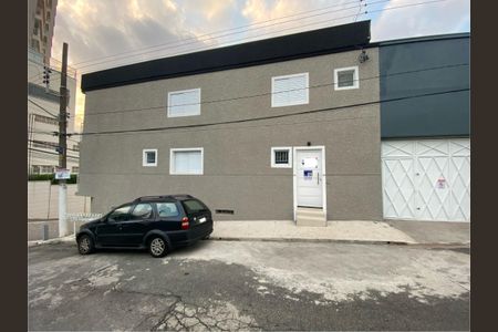 Studio para alugar com 24m², 1 quarto e sem vaga Studio para alugar com 24m², 1 quarto e sem vagaFachada e placa