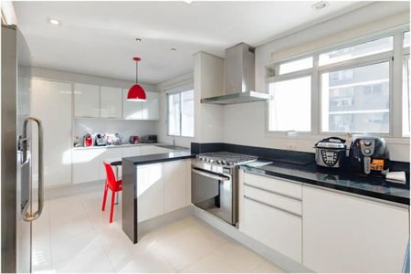 Apartamento à venda com 377m², 3 quartos e 6 vagasFoto 15