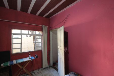 Casa à venda com 105m², 3 quartos e 1 vagaQuarto 2