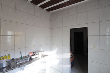 Casa à venda com 105m², 3 quartos e 1 vagaEdícula