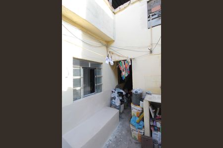 Casa à venda com 105m², 3 quartos e 1 vagaEdícula