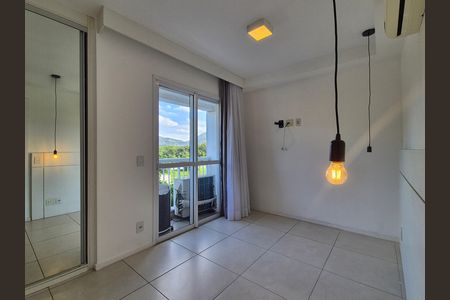 Apartamento à venda com 75m², 2 quartos e 1 vagaSuite