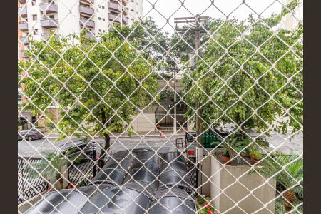 Apartamento à venda com 95m², 3 quartos e 2 vagas Apartamento à venda com 95m², 3 quartos e 2 vagasVaranda - Vista