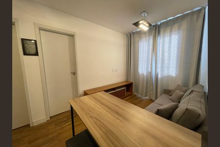 Apartamento para alugar com 33m², 2 quartos e sem vaga Apartamento para alugar com 33m², 2 quartos e sem vagaSala