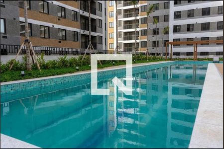 Apartamento para alugar com 33m², 2 quartos e sem vaga Apartamento para alugar com 33m², 2 quartos e sem vagaÁrea comum - Piscina