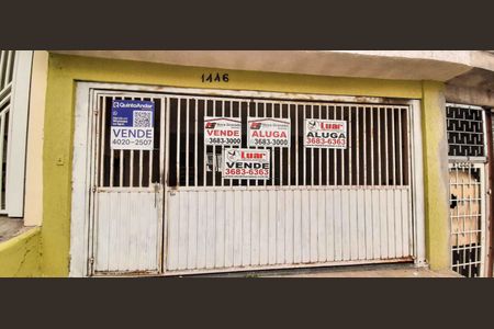 Casa à venda com 75m², 4 quartos e 2 vagas