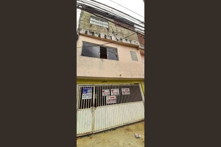 Casa à venda com 75m², 4 quartos e 2 vagas