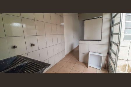 Casa à venda com 75m², 4 quartos e 2 vagas