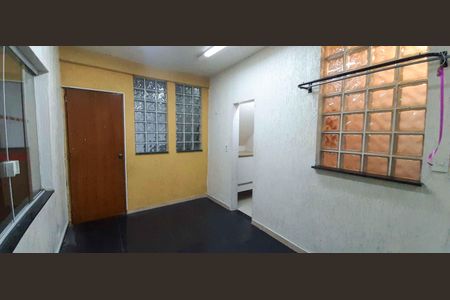 Casa à venda com 75m², 4 quartos e 2 vagas