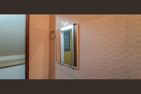 Casa à venda com 75m², 4 quartos e 2 vagas