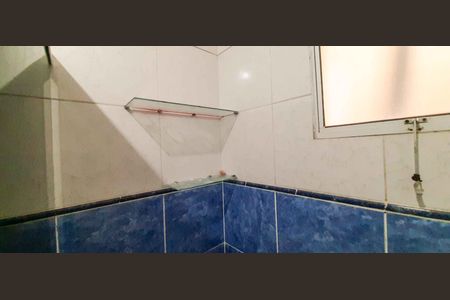 Casa à venda com 75m², 4 quartos e 2 vagas