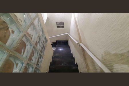 Casa à venda com 75m², 4 quartos e 2 vagas