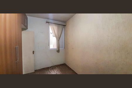 Casa à venda com 75m², 4 quartos e 2 vagas