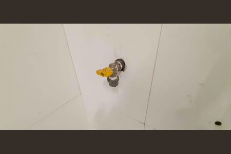 Casa à venda com 75m², 4 quartos e 2 vagas