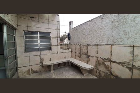 Casa à venda com 75m², 4 quartos e 2 vagas