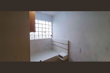 Casa à venda com 75m², 4 quartos e 2 vagas Casa à venda com 75m², 4 quartos e 2 vagasQuarto 2