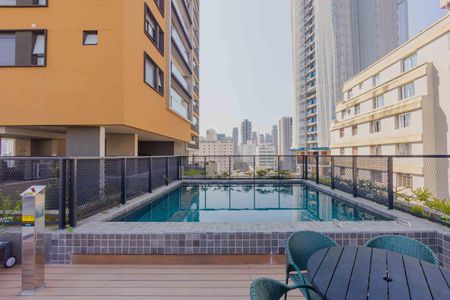 Studio à venda com 39m², 1 quarto e sem vagaPiscina