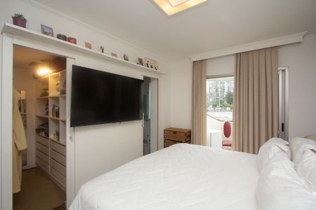 Apartamento à venda com 144m², 3 quartos e 2 vagasSuíte 3