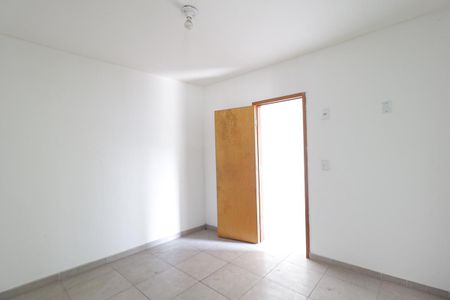 Casa para alugar com 32m², 1 quarto e sem vagaQuarto