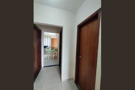 Corredor de casa à venda com 4 quartos, 340m² em Cursino, São Paulo