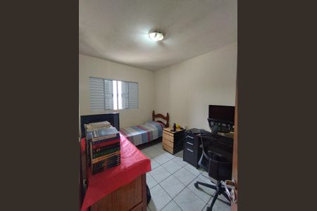 Casa à venda com 340m², 4 quartos e 6 vagasQuarto 2