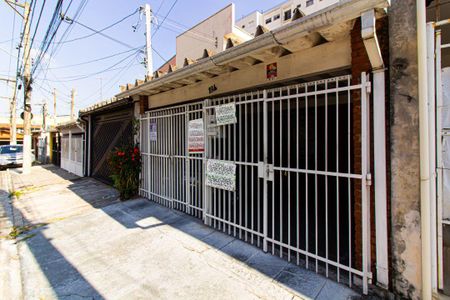 Casa à venda com 120m², 2 quartos e 2 vagasFachada 