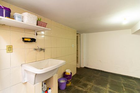 Casa à venda com 120m², 2 quartos e 2 vagasÁrea de Serviço 2