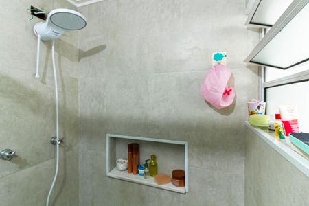 Casa à venda com 120m², 2 quartos e 2 vagasBanheiro da Suíte