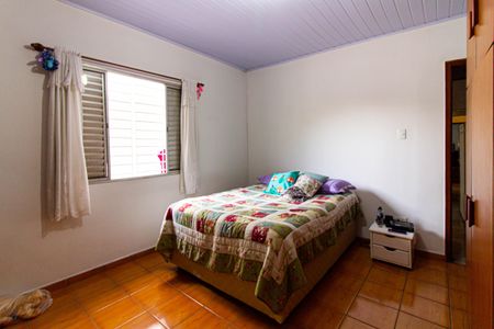 Casa à venda com 120m², 2 quartos e 2 vagasSuíte